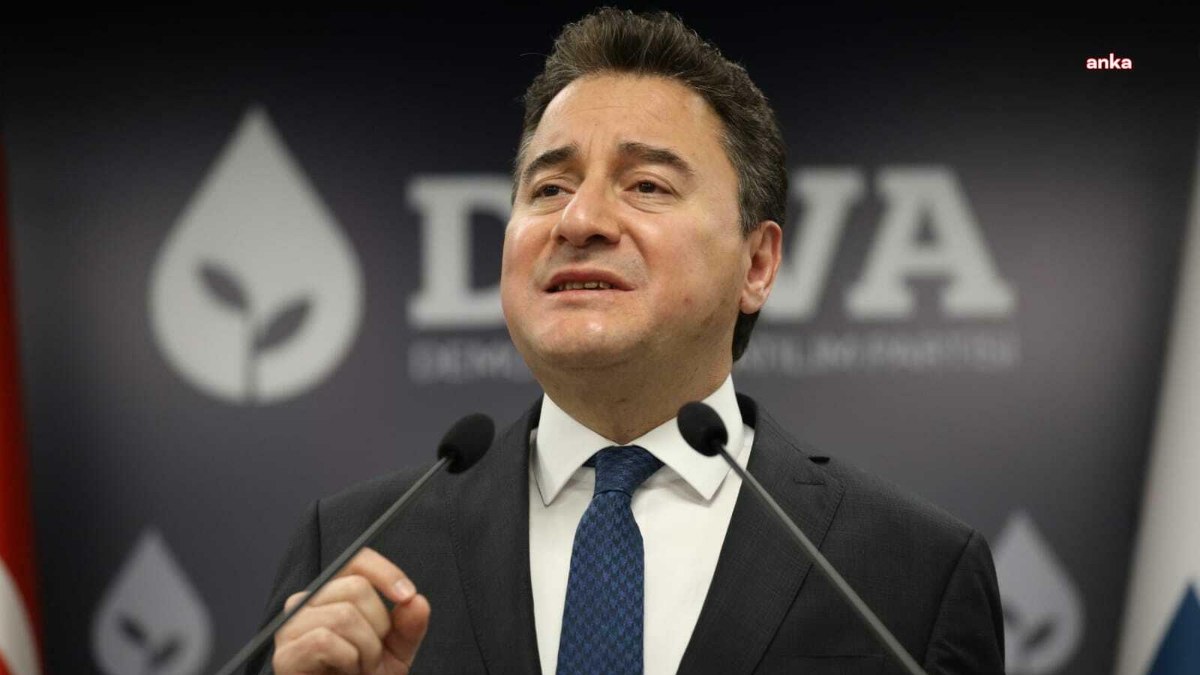 Ali Babacan: Esenyurt’ta belediyeyi CHP’den değil milletten aldınız
