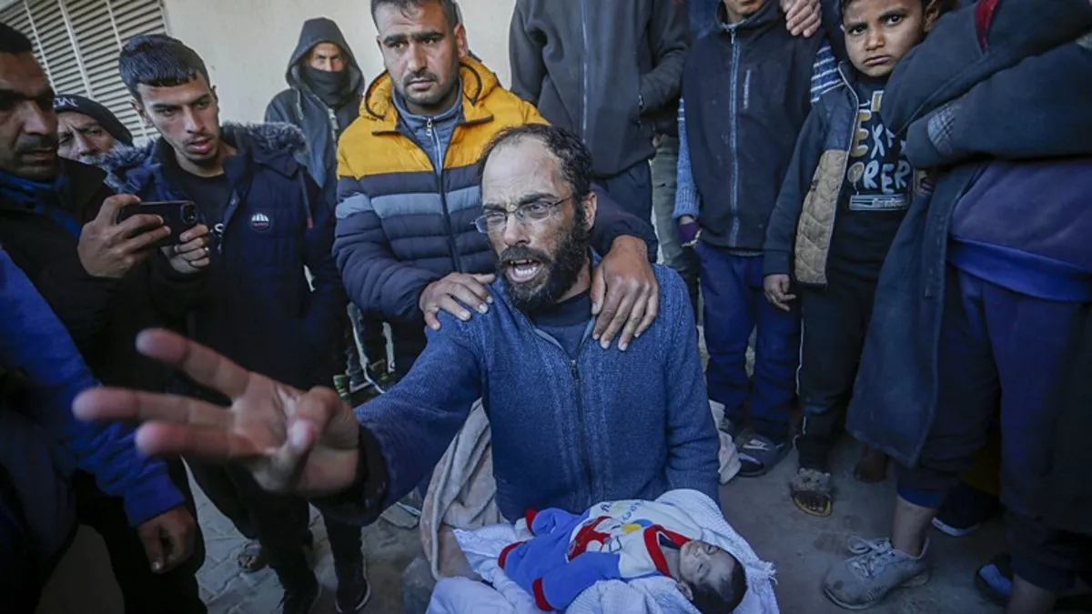İsrail’in Gazze’ye saldırılarında toplam can kaybı 45 bin 514’e yükseldi