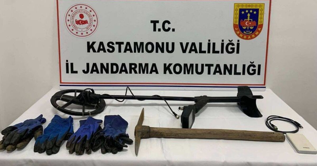 Kastamonu’da kaçak kazı yapan 2 kişi suçüstü yakalandı