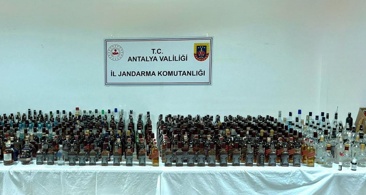 Antalya’da binlerce litre sahte içki ele geçirildi
