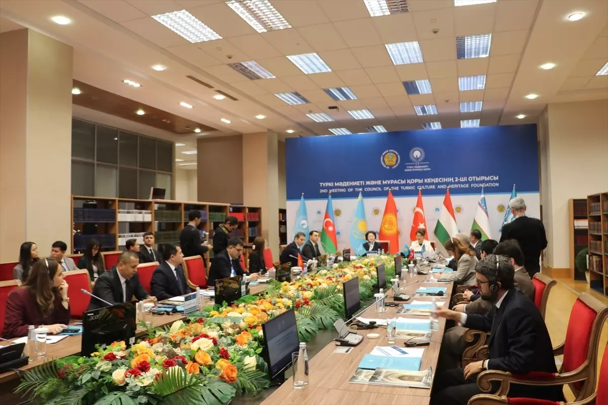 Türk Kültür ve Miras Vakfı Toplantısı Astana’da Gerçekleşti