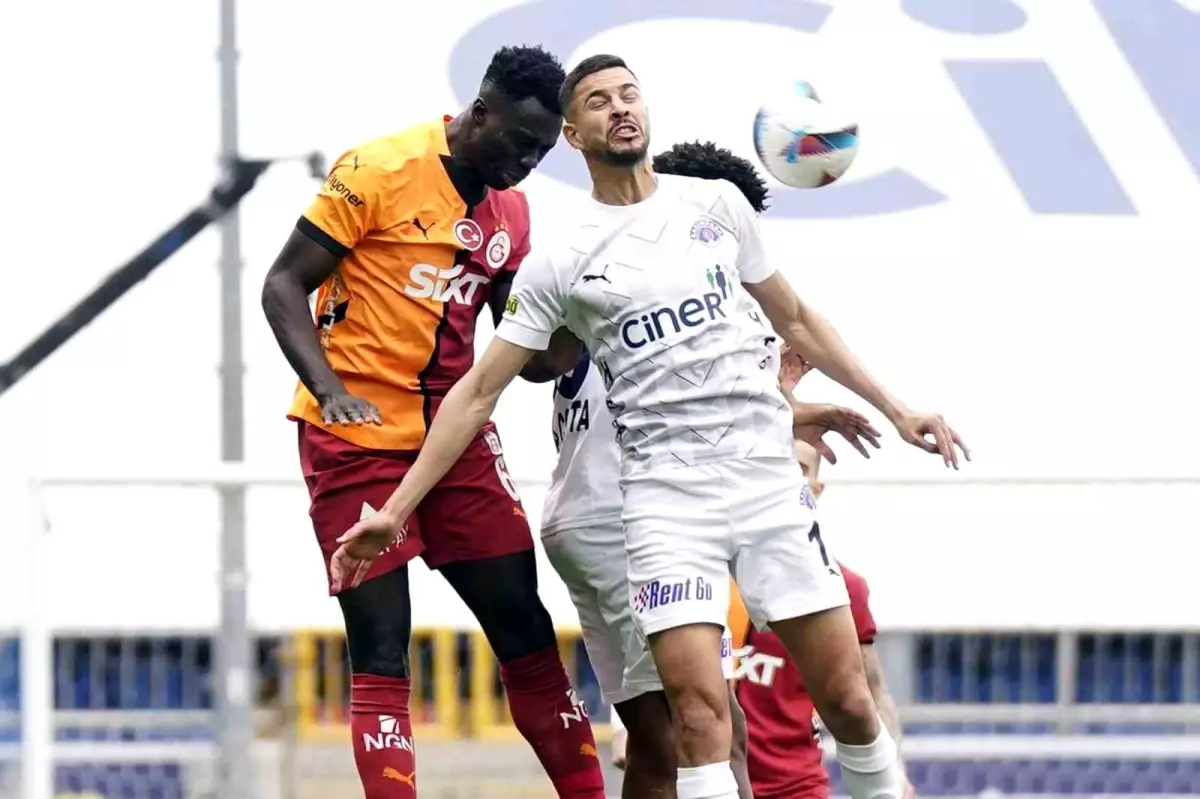 Sanchez’den Galatasaray’a 3. Gol