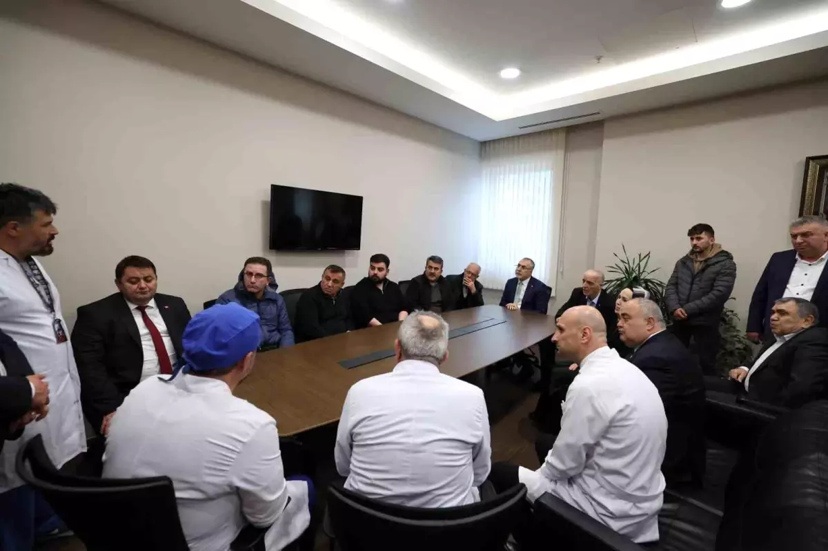 Bakan Işıkhan’dan Maden Kazası Ziyareti